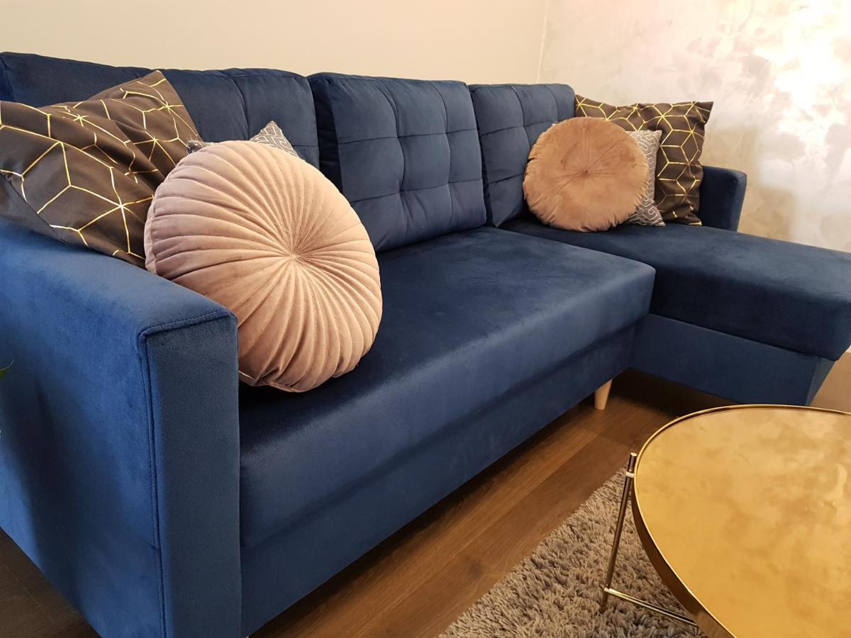 Apartament Warmia Olsztyn 58M2 - 2 Pokojowy Apartament Z Podziemnym Miejscem Postojowym Luaran gambar